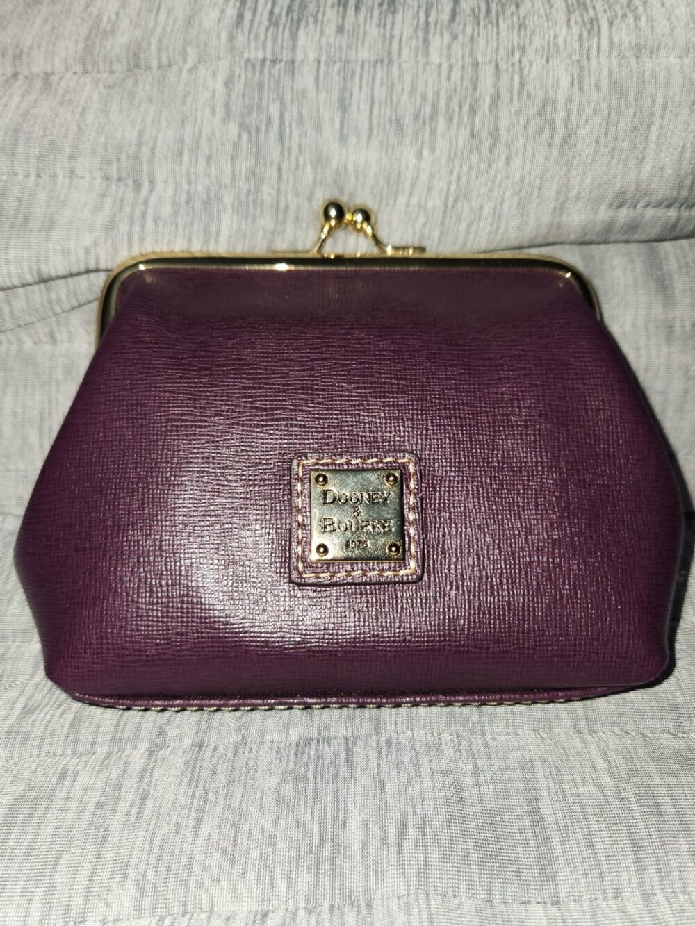 Dooney & Bourke Saffiano Leather Kisslock Coin Purse Plum Wine Purple Clutch NWT